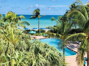 Special $$$! 2 Bedroom Oceanfront Condo in Hollywood/Hallandale Beach!